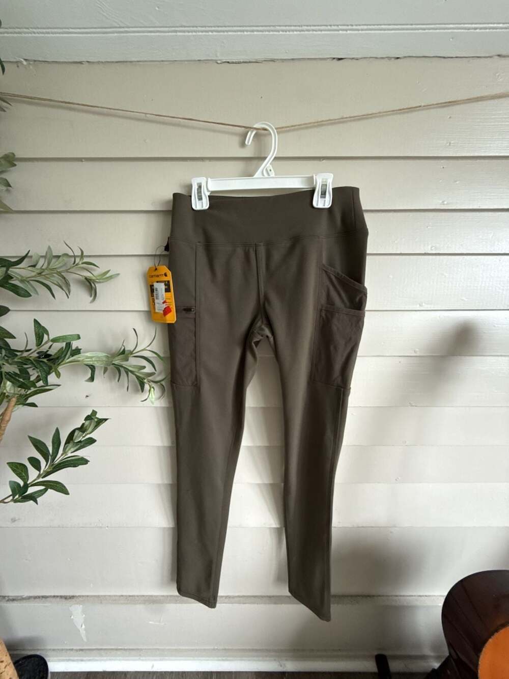 Carhartt Women's Force Fitted Heavyweight Pocket Leggings